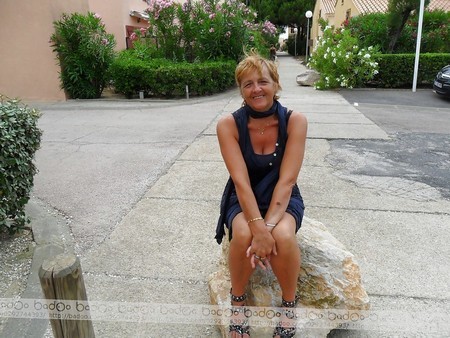 salope jeune pon gros sein